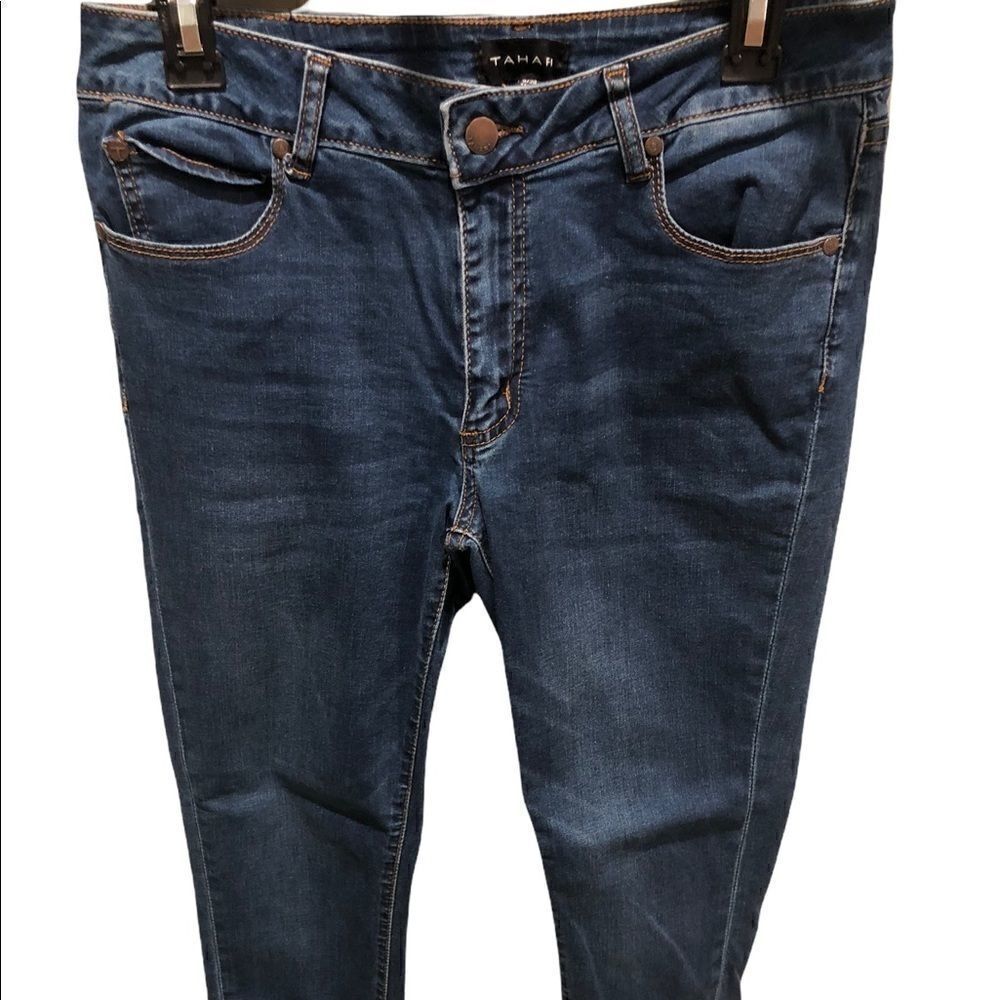 Tahari Medium Wash “Kelly” Skinny Jeans